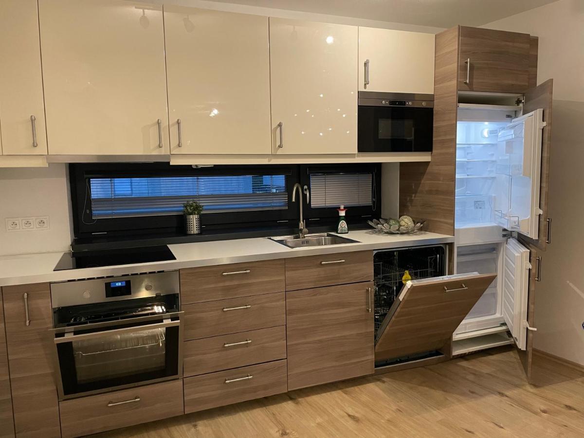 ברטיסלאבה Apartmany Diamant מראה חיצוני תמונה