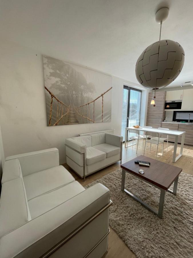 ברטיסלאבה Apartmany Diamant מראה חיצוני תמונה